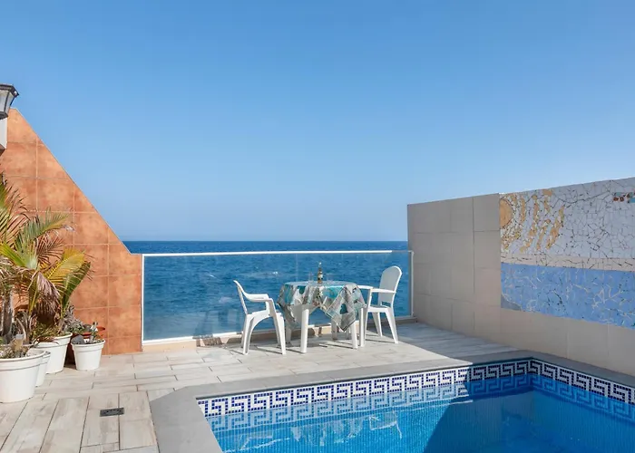 Seaside House With Heated Pool Pajara (Tenerife)