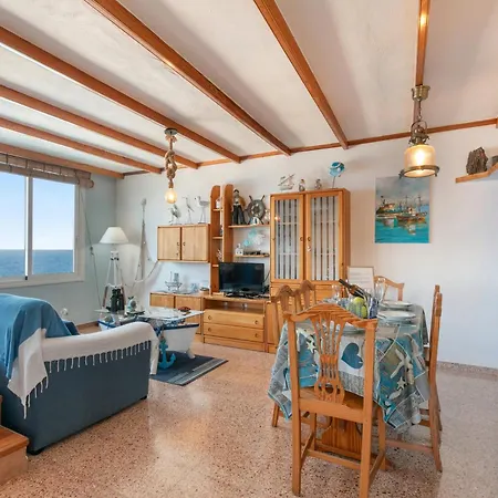 Seaside House With Heated Pool Casa vacanze *