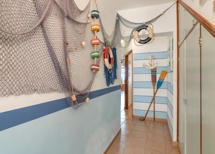 Seaside House With Heated Pool *