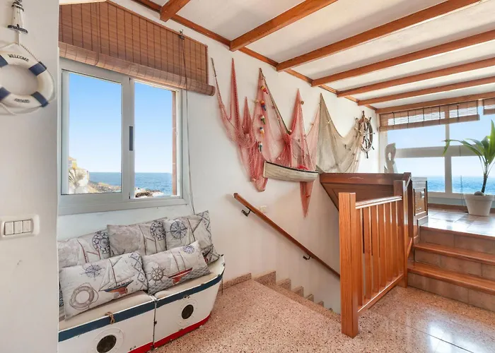 Feriehus Seaside House With Heated Pool *